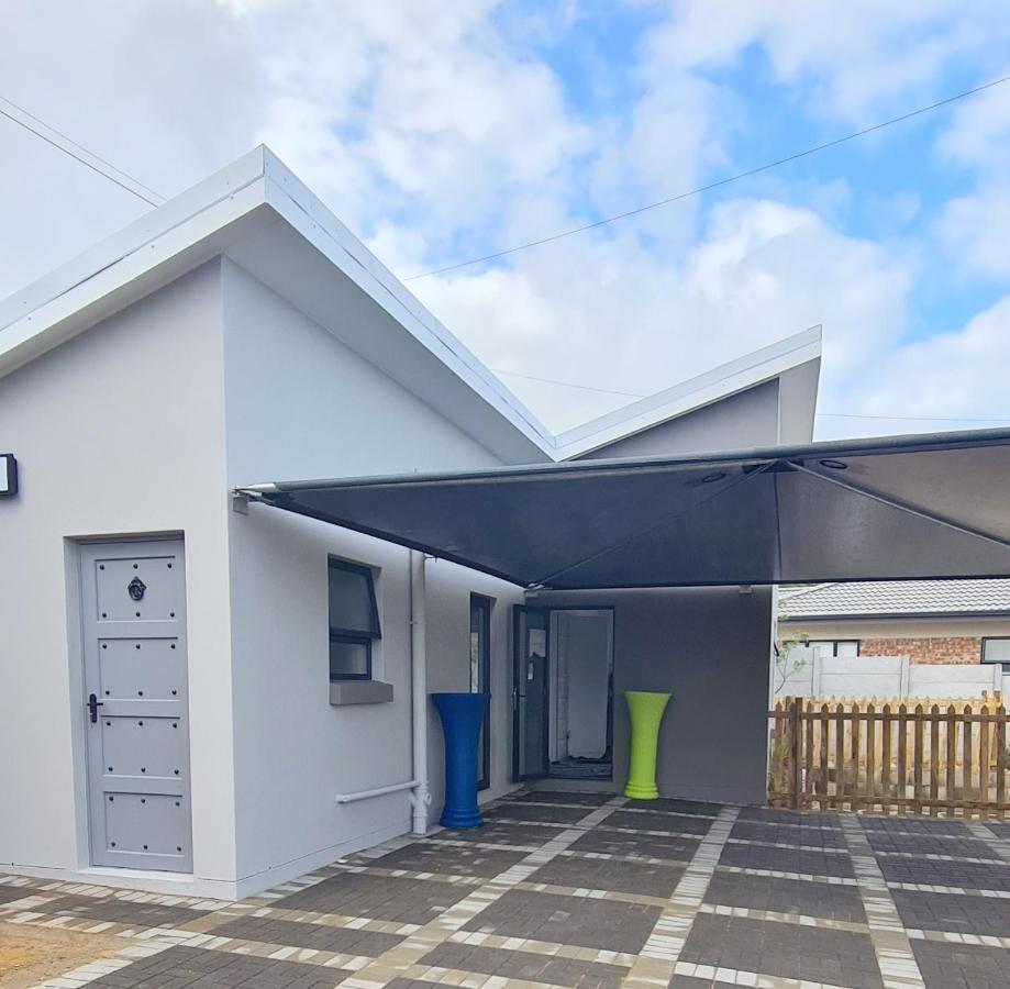 Villa Dubaai Mossel Bay Esterno foto
